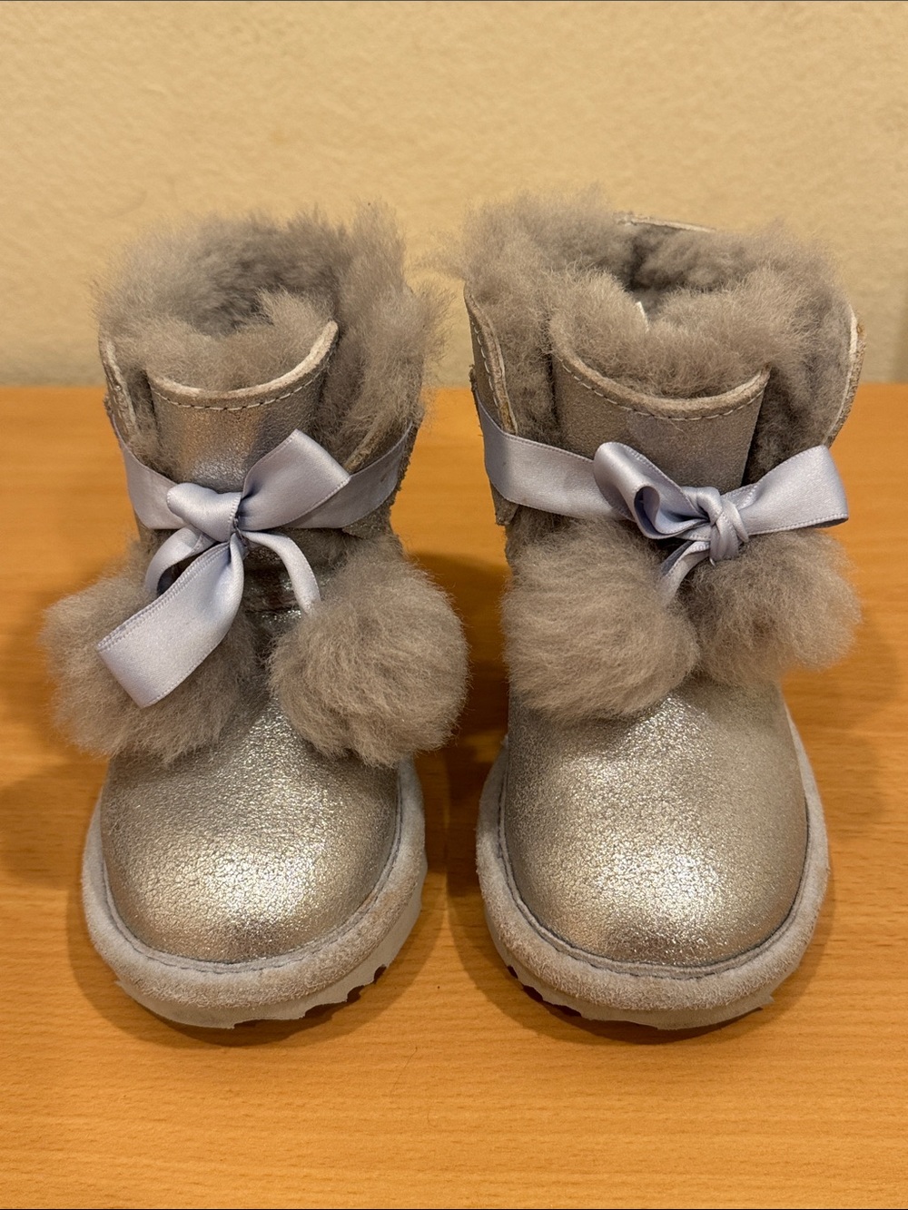 UGG Metallic Silver, Plush Sheepskin, Pom-Pom Boots, US 8T (Toddler 8)